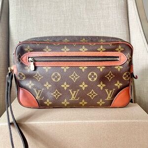 Authentic Louis Vuitton vintage wristlet pouch TH0960 (WN17)